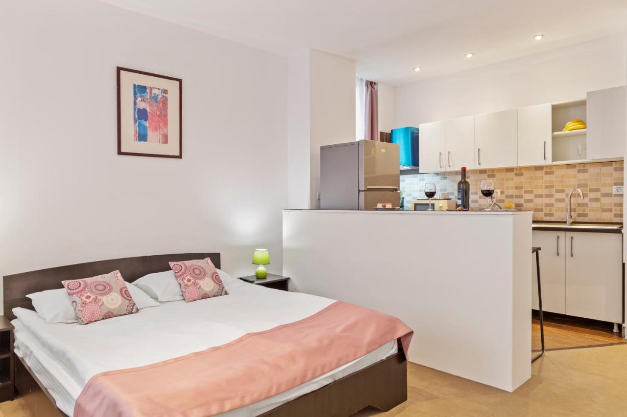 Uni88 Apartments Βουκουρέστι Εξωτερικό φωτογραφία